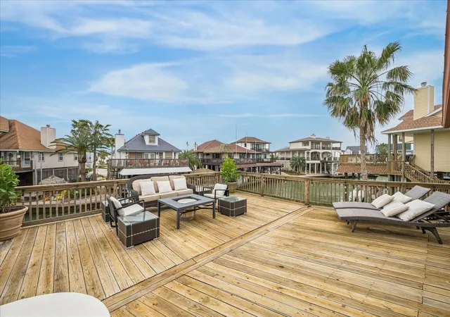 33rd image of 115 Bamaku Bnd, Galveston, TX 77554 | MLS# 58764253