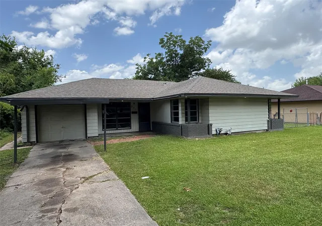 21st image of 311 Alta Vista Dr, Pasadena, TX 77502 | MLS# 27694253