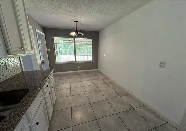 4th image of 311 Alta Vista Dr, Pasadena, TX 77502 | MLS# 27694253
