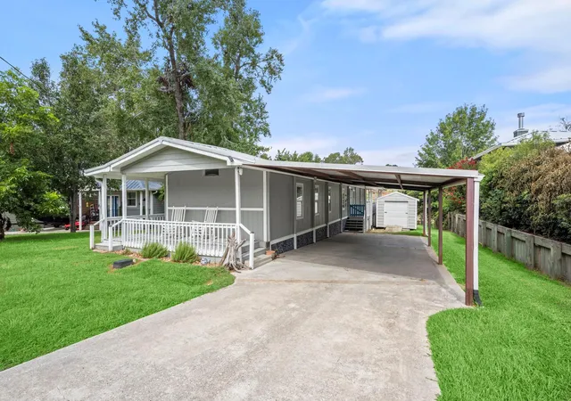 3rd image of 69 Key Largo Loop, Pointblank, TX 77364 | MLS# 27140344