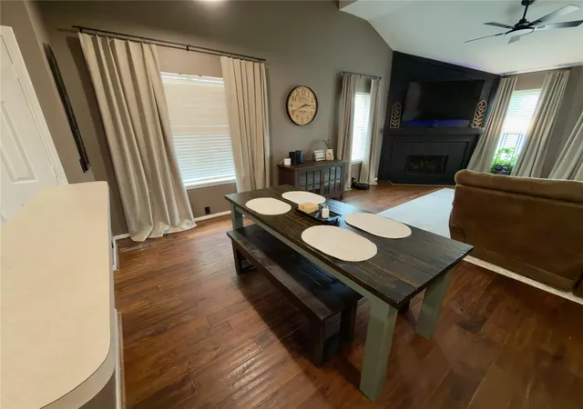3rd image of 11903 Ezekiel Dr, Tomball, TX 77375 | MLS# 20929351