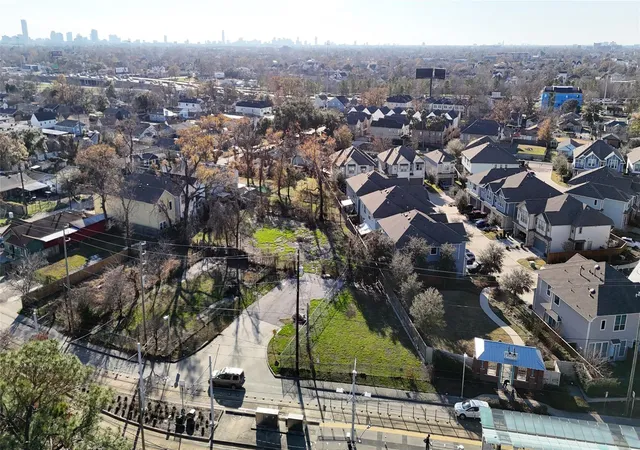 Photo 3 of Land for sale at 4701 Fulton St, Houston, TX 77009 | MLS# 54335512 | Listing updated on 2026-05-02