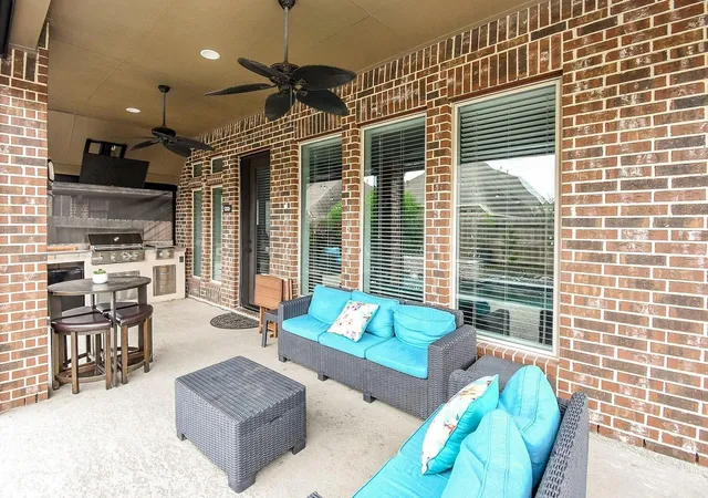 5th image of 9214 Holloway Cliff Ln, Cypress, TX 77433 | MLS# 63284633