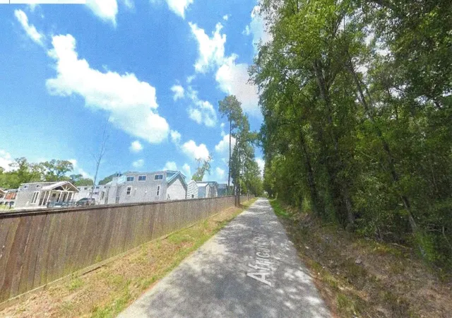 Photo 1 of Land for sale at 0 North Hwy 75, Willis, TX 77378 | MLS# 63979670 | Listing updated on 2026-07-28