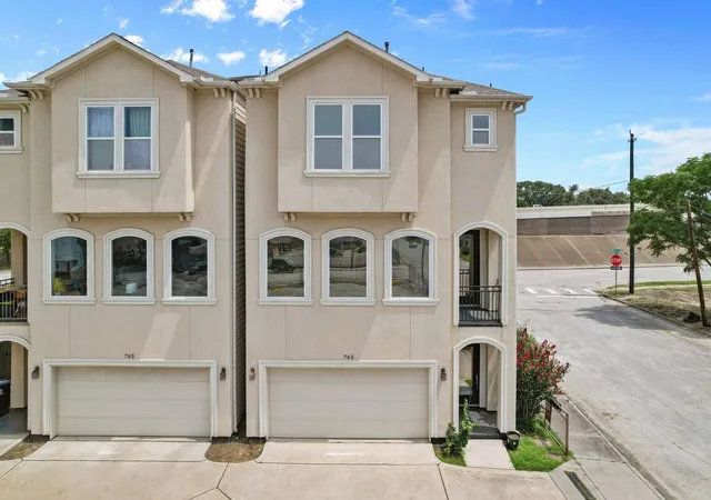 Photo 1 of Single family home for sale at 765 Grove St, Houston, TX 77020 | MLS# 64560272 | Listing updated on 2026-09-17