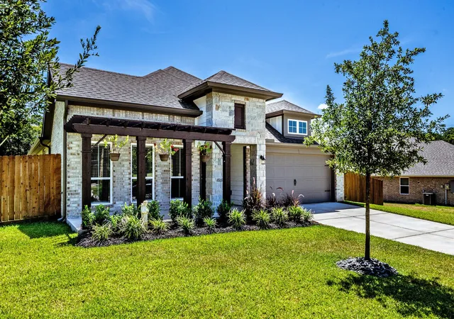Photo 1 of Single family home for sale at 3701 Sage Ln, Huntsville, TX 77340 | MLS# 63913425 | Listing updated on 2026-09-11