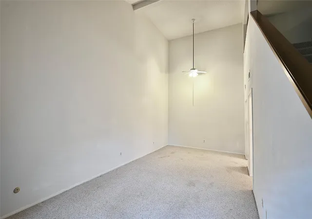 Photo 3 of Condo for sale at 9407 Pagewood Ln, Houston, TX 77063 | MLS# 31699591 | Listing updated on 2026-07-15