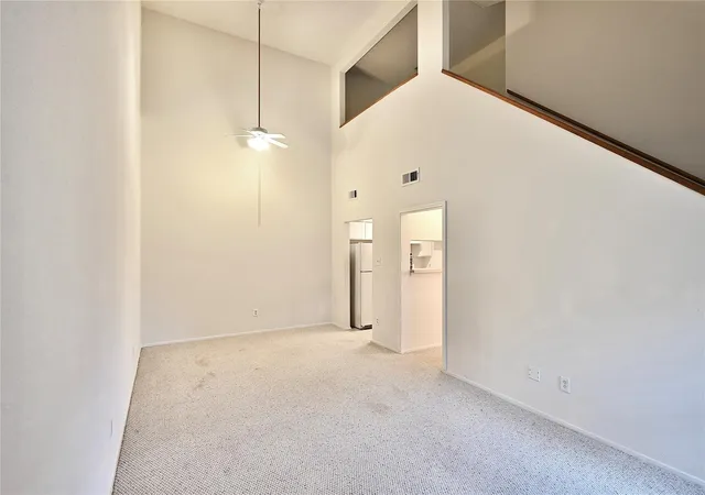 Photo 3 of Condo for sale at 9407 Pagewood Ln, Houston, TX 77063 | MLS# 31699591 | Listing updated on 2026-07-15