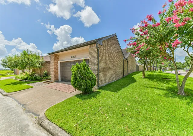Homes for sale in Houston, TX | 16802 Hartwood Wy, Houston, TX 77058 | MLS# 17181561