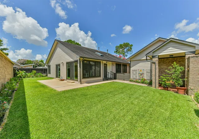 Homes for sale in Houston, TX | 16802 Hartwood Wy, Houston, TX 77058 | MLS# 17181561