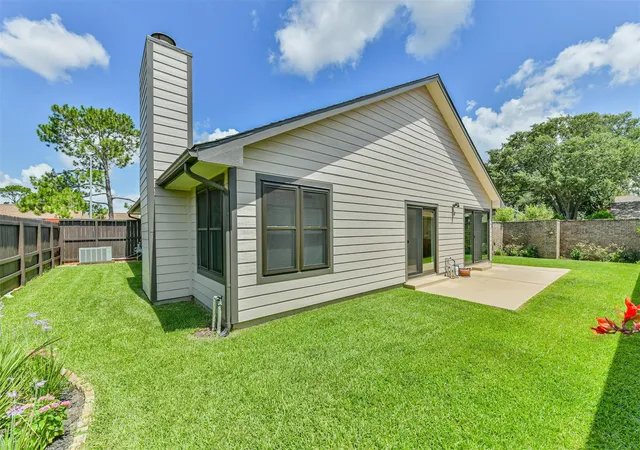 Homes for sale in Houston, TX | 16802 Hartwood Wy, Houston, TX 77058 | MLS# 17181561