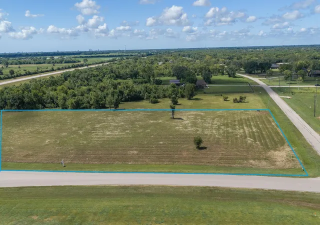 Photo 3 of Land for sale at 33003 Blue Crab Ct, Richwood, TX 77515 | MLS# 62780554 | Listing updated on 2026-09-18