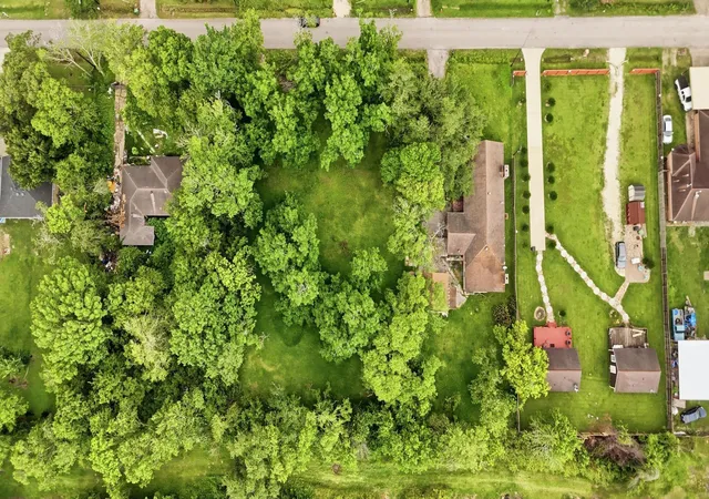 Photo 3 of Single family home for sale at 9318 Klondike St, Houston, TX 77075 | MLS# 48560883 | Listing updated on 2026-08-20