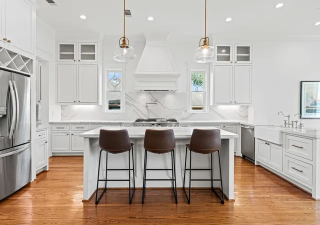 4th image of 505 Aurora St, Houston, TX 77008 | MLS# 75412012