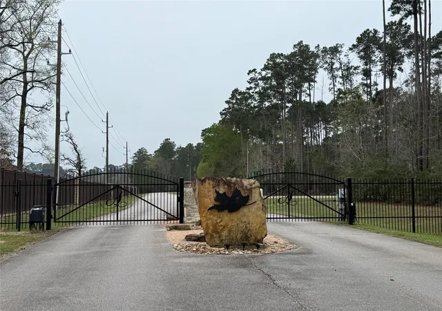 Photo 15 of Land for sale at 10213 S Autumn Leaf Cir, Magnolia, TX 77354 | MLS# 96792412 | Listing updated on 2026-06-01