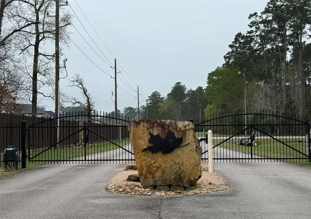 Photo 2 of Land for sale at 10213 S Autumn Leaf Cir, Magnolia, TX 77354 | MLS# 96792412 | Listing updated on 2026-06-01
