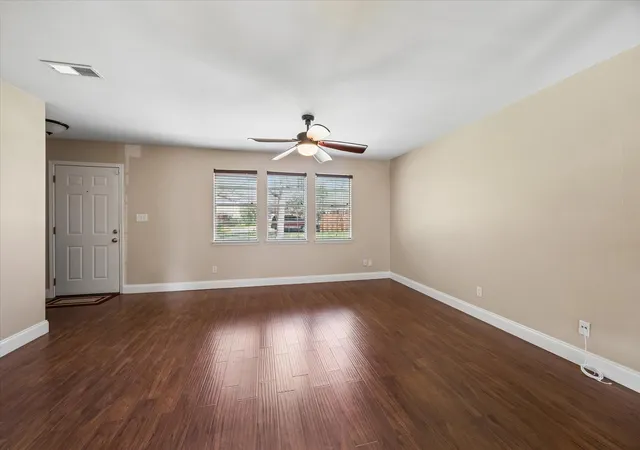 2nd image of 2219 Triway Ln #240, Houston, TX 77043 | MLS# 95859734