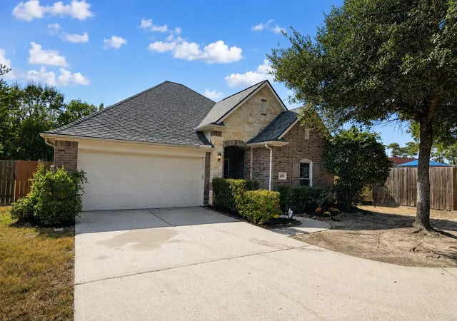 Photo 1 of Sale Pending at 26950 Armor Smith Dr, Kingwood, TX 77339 | MLS# 81793999 | Listing updated on 2026-09-16