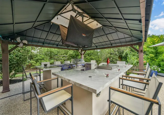 Photo 4 of Single family home for sale at 12410 Broken Pine Ln, Cypress, TX 77433 | MLS# 60057135 | Listing updated on 2026-09-01