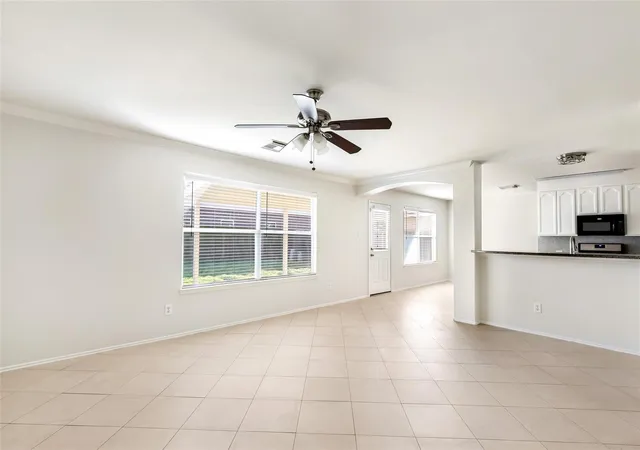 Photo 3 of Single family home for sale at 1606 Wooded Acres Dr, Humble, TX 77396 | MLS# 14207971 | Listing updated on 2026-08-14