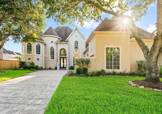 1st image of 3707 Abbeywood Dr, Pearland, TX 77584 | MLS# 29006864