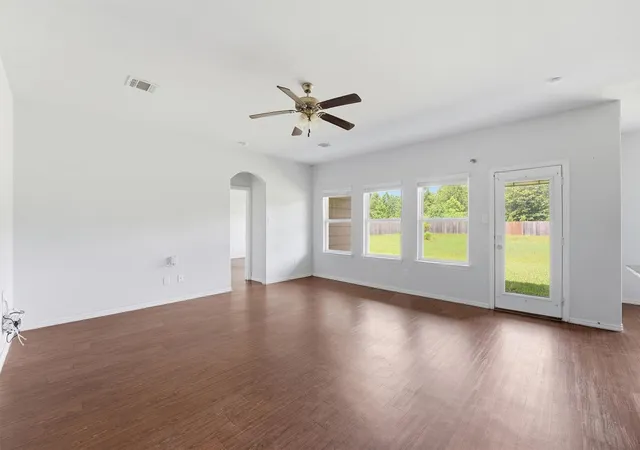 4th image of 10239 Plum Grove Rd, Cleveland, TX 77327 | MLS# 91701494