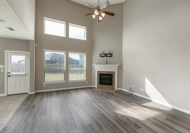 Photo 3 of Single family home for sale at 8626 Granite Peach Ln, Richmond, TX 77407 | MLS# 48418891 | Listing updated on 2026-09-18