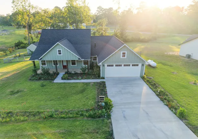 4th image of 140 Faulkner Ave, Coldspring, TX 77331 | MLS# 97368491