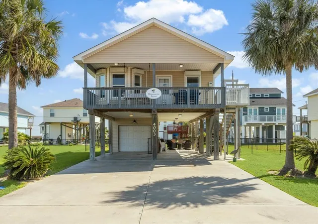 Photo 1 of Single family home for sale at 4003 Reeves Dr, Galveston, TX 77554 | MLS# 34981276 | Listing updated on 2026-07-03