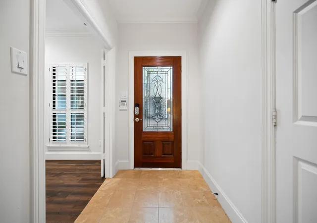 5th image of 1918 W Bell St, Houston, TX 77019 | MLS# 21598653