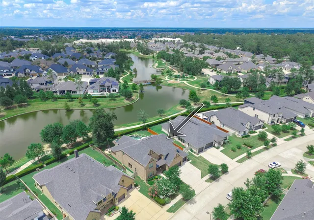 5th image of 10090 S Goshawk Trl, Conroe, TX 77385 | MLS# 74534004