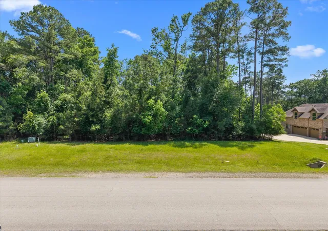 4th image of 626 N Commons View Dr, Huffman, TX 77336 | MLS# 8564644