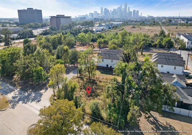 Photo 3 of Land for sale at 4209 Cline St, Houston, TX 77020 | MLS# 13646440 | Listing updated on 2026-07-01