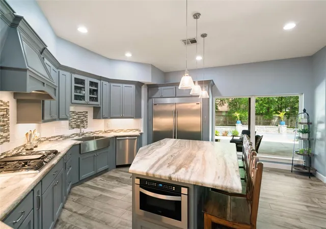 Photo 4 of Single family home for sale at 1202 Rocky Fls Ln, Huffman, TX 77336 | MLS# 10209694 | Listing updated on 2026-08-22