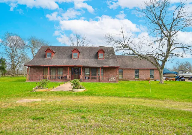 2nd image of 34520 Fulshear Farms Rd, Fulshear, TX 77441 | MLS# 69046701