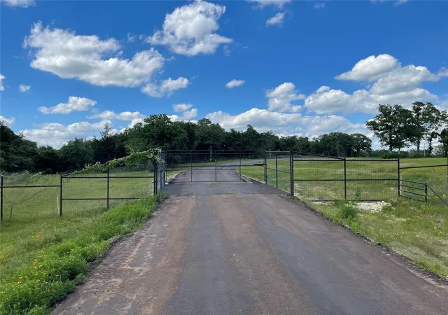 4th image of 3803 Pr 4100, Marquez, TX 77865 | MLS# 12345143