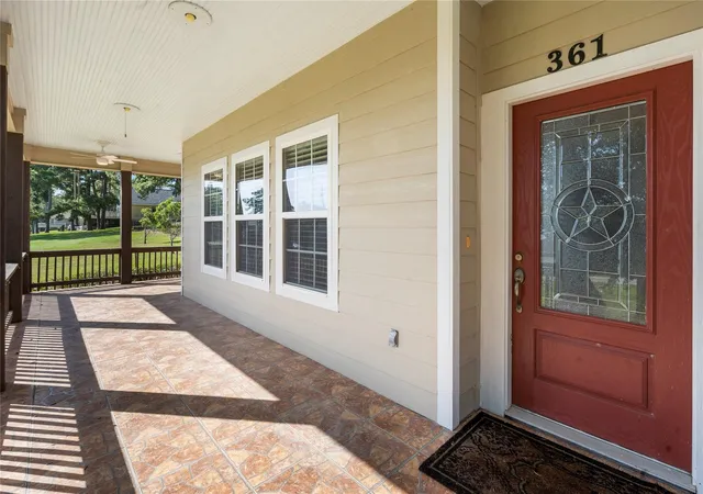 3rd image of 361 Bridgelanding, Onalaska, TX 77360 | MLS# 52097556