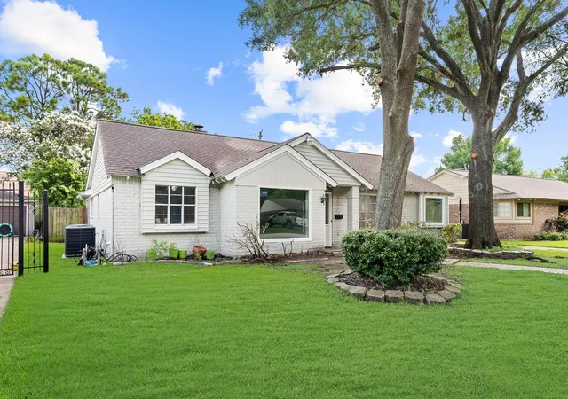1st image of 10623 Wickersham Ln, Houston, TX 77042 | MLS# 23344195