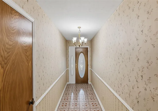 4th image of 1307 Allison St, Brenham, TX 77833 | MLS# 34454186