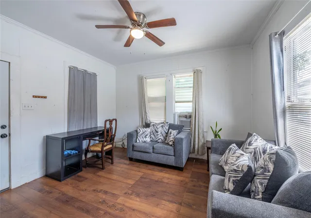 Photo 3 of Single family home for sale at 1217 54th Street, Galveston, TX 77551 | MLS# 45562213 | Listing updated on 2026-05-13