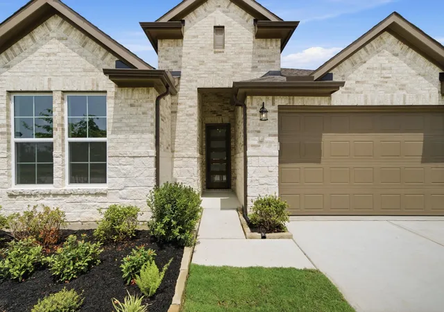 Photo 3 of Single family home for sale at 21956 Rolling Greens Rd, Porter, TX 77365 | MLS# 32888847 | Listing updated on 2026-10-05