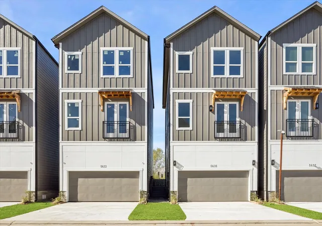 1st image of 5633 Azores, Houston, TX 77091 | MLS# 35523051