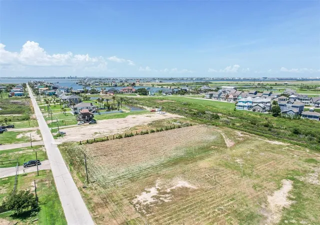 Photo 2 of Land for sale at Lot 5   7 103, Galveston, TX 77554 | MLS# 40471716 | Listing updated on 2026-08-24