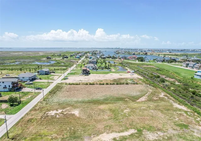 Photo 3 of Land for sale at Lot 5   7 103, Galveston, TX 77554 | MLS# 40471716 | Listing updated on 2026-08-24