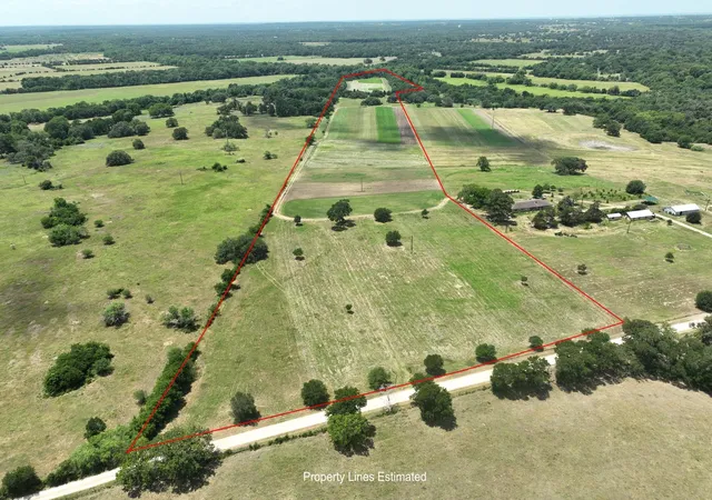 5th image of 6238 Kovar Rd, Fayetteville, TX 78940 | MLS# 98526946