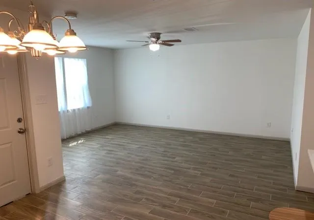 3rd image of 4533 Rosemont St, Houston, TX 77051 | MLS# 23180622