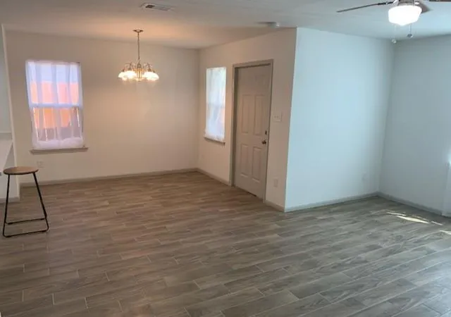 4th image of 4533 Rosemont St, Houston, TX 77051 | MLS# 23180622