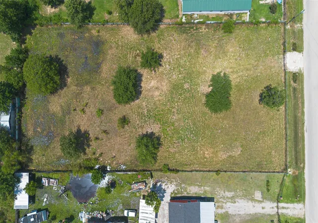 5th image of 2425 County Road 3479B, Cleveland, TX 77327 | MLS# 65488338