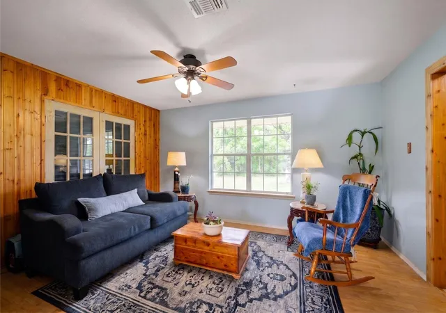 Photo 3 of Single family home for sale at 10521 Mary Ln, Manvel, TX 77578 | MLS# 6531543 | Listing updated on 2026-08-27
