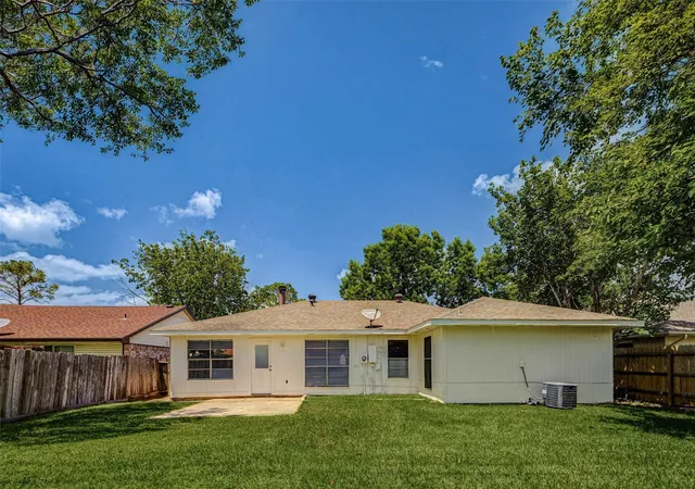 Homes for sale in Richmond, TX | 7006 Pickett Dr, Richmond, TX 77469 | MLS# 61259672